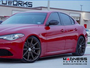 Alfa Romeo Giulia Side Skirts - Carbon Fiber - Lusso
